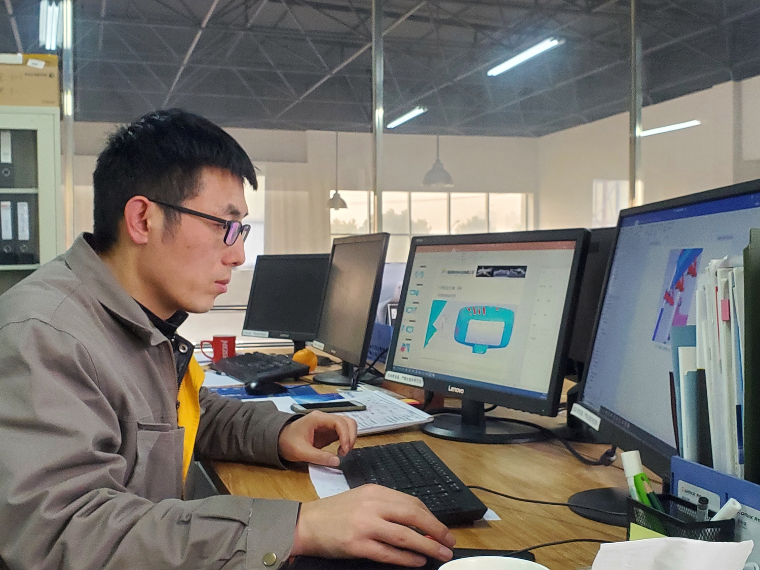 熱烈祝賀段艷兵經(jīng)理榮獲&ldquo;新津工匠&rdquo;榮譽(yù)稱號